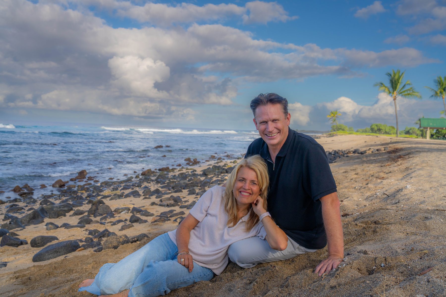Paul and Susi Childers on the Kona shore